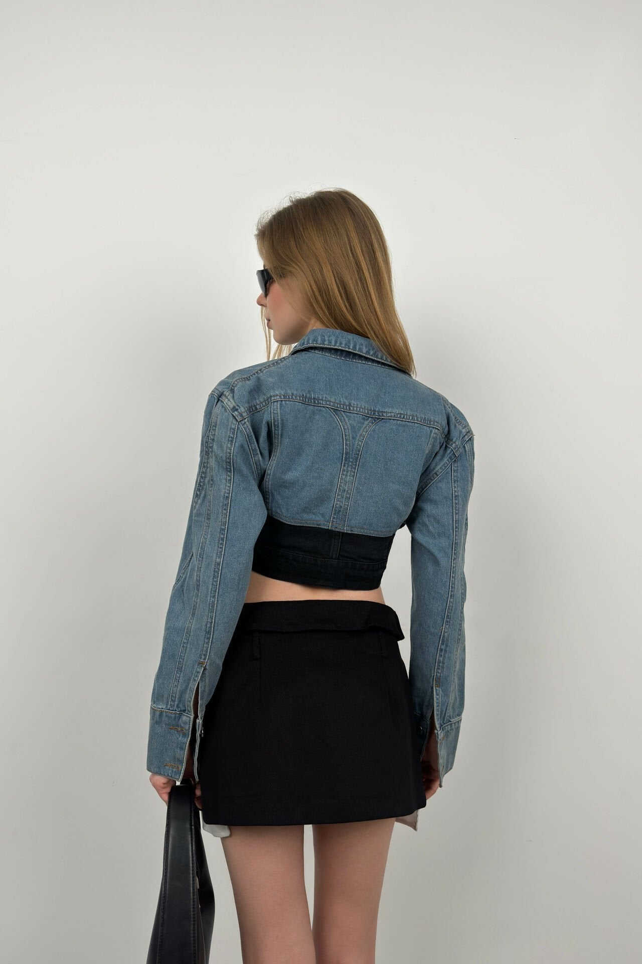 Zweifarbige, kurze Jeansjacke 